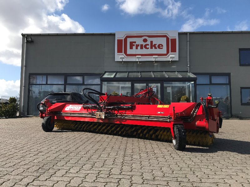 Dücker SFK 4500 - Garden/communal technology - Add-on sweeper