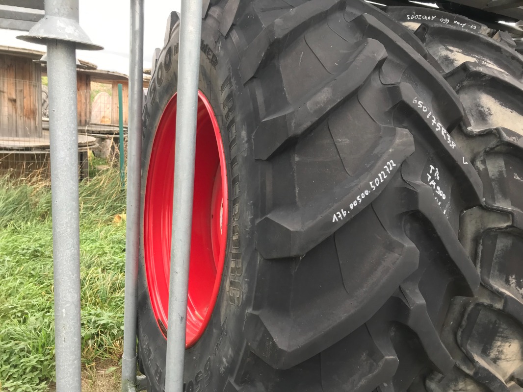 Trelleborg 650/75 R38 TM900 - Räder + Reifen + Felgen - Komplettradsatz