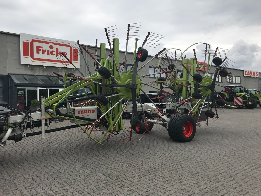 CLAAS Liner 4000 Comfort - Grünlandtechnik + Futtererntetechnik - Schwader