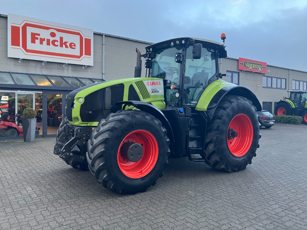 CLAAS Axion 940 Cmatic - Tractor