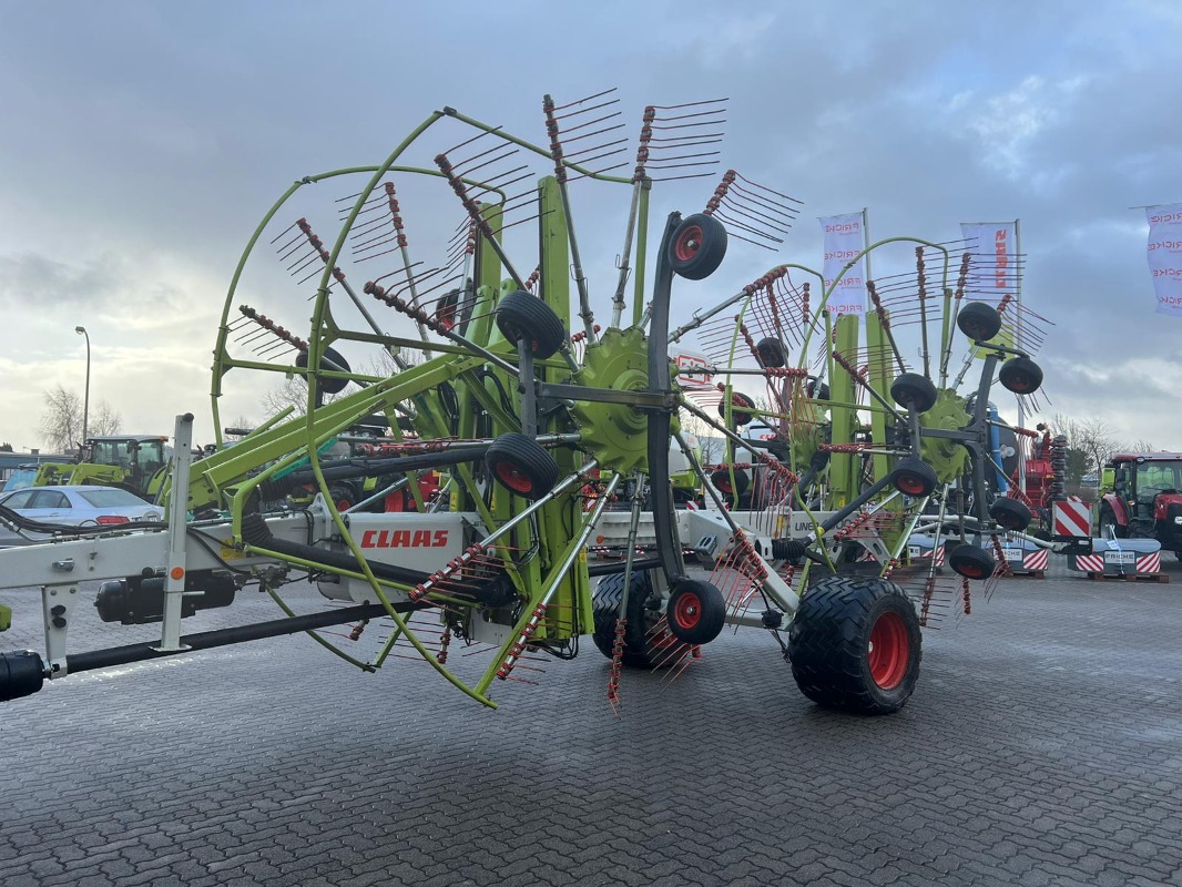CLAAS Liner 4000 Comfort - Grünlandtechnik + Futtererntetechnik - Schwader