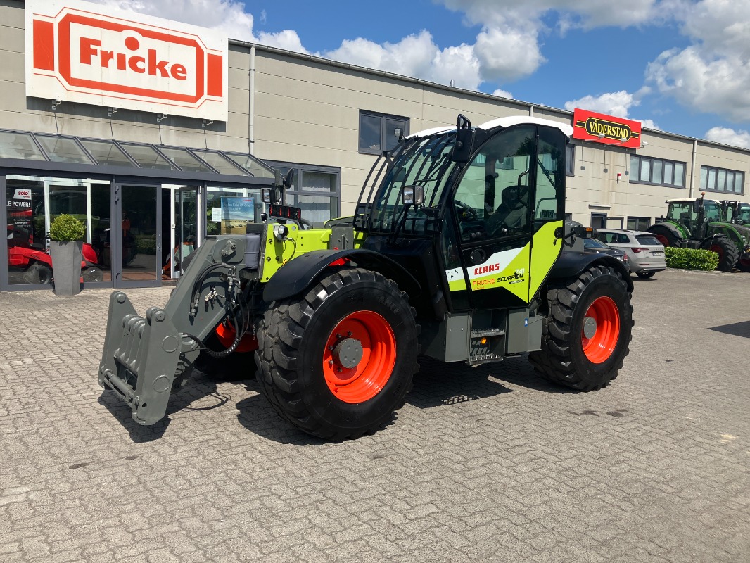 CLAAS Scorpion 741 Varipower St.V - Koparka + Ładowarka - Ładowarka teleskopowa
