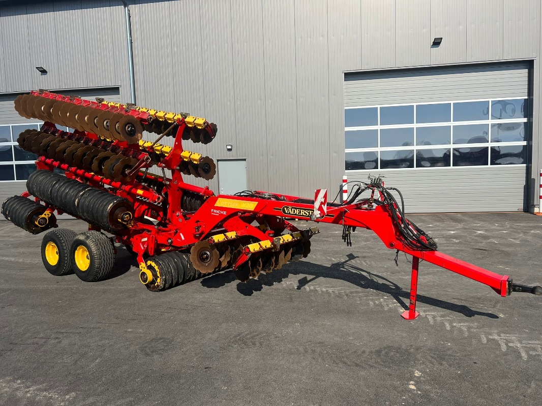 Väderstad Carrier 820 - Bodenbearbeitungsgeräte - Scheibenegge
