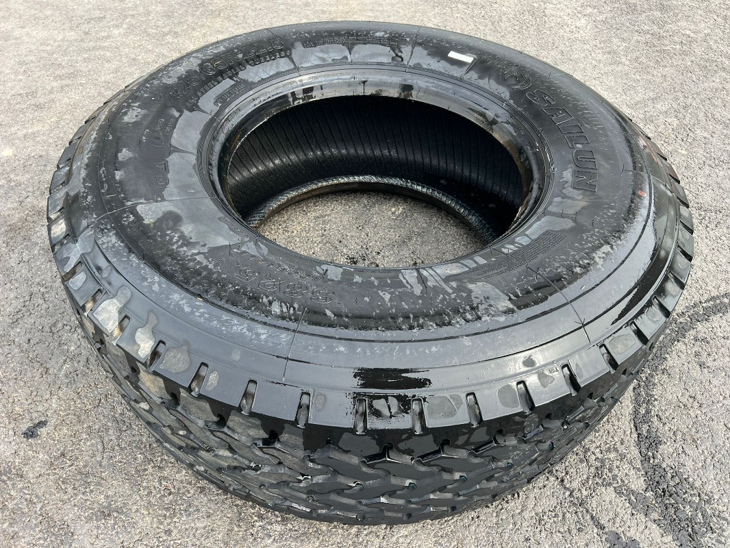 Sonstige Sailun 425/65 R22.5 - Wheels/Tires/Rims - Tyres
