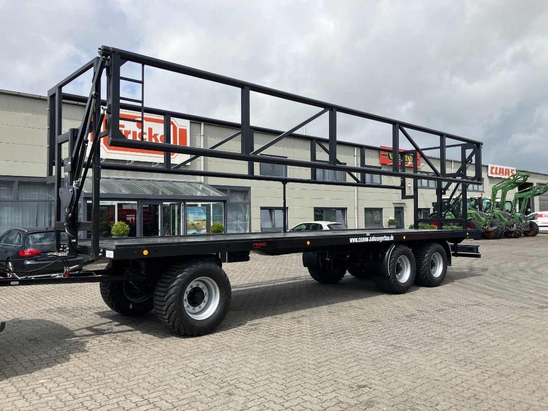 Conow BTW V9 24 to. einseitig öffnend - Transporttechnik - Ballensammelwagen