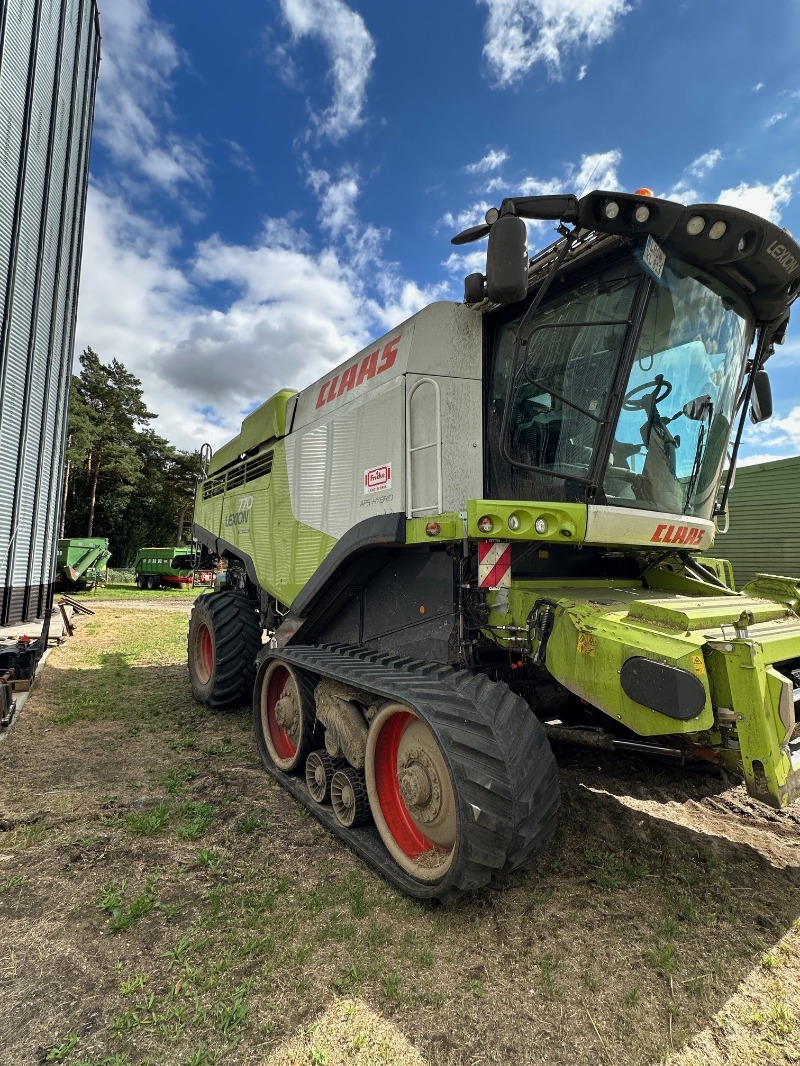 CLAAS Lexion 770 TT m. Vario 1230 - Mähdrescher