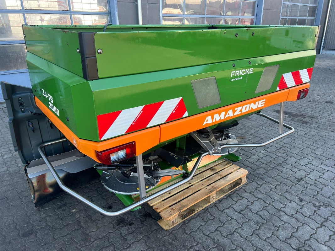 Amazone ZA-TS Profis hydro - Düngung/Pflanzenschutztechnik/Pflege - Düngerstreuer