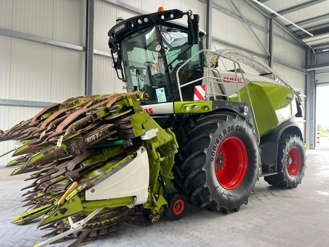 CLAAS Jaguar 990  *NUR 723 TROMMELSTUNDEN!* - Forage Harvester