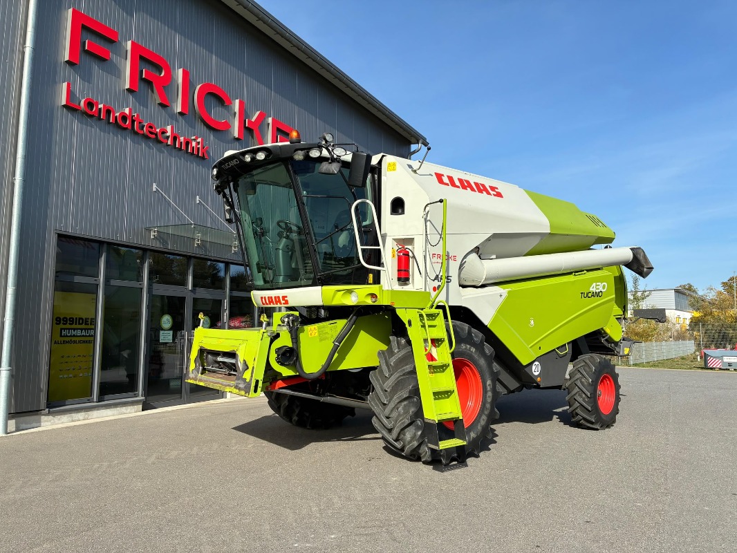 CLAAS Tucano 430 m. Vario 6,00 mtr. - Combinez