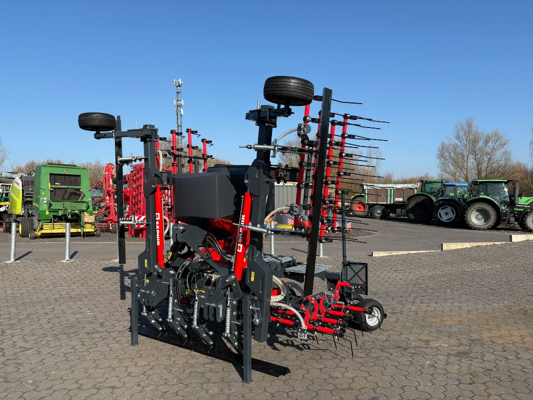 Saphir KS 600 Perfekt Konturstriegel - Grünlandtechnik + Futtererntetechnik - Striegel mit Nachsaateinrichtung