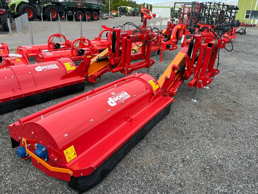 Dücker USM 21 Mulcher - Tecnología para jardines + tecnología municipal - Mulcher