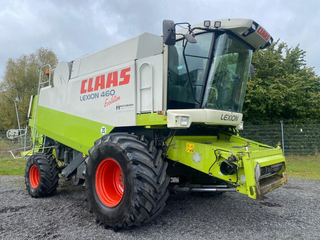 CLAAS Lexion 460 II Evolution + V750 - Mähdrescher
