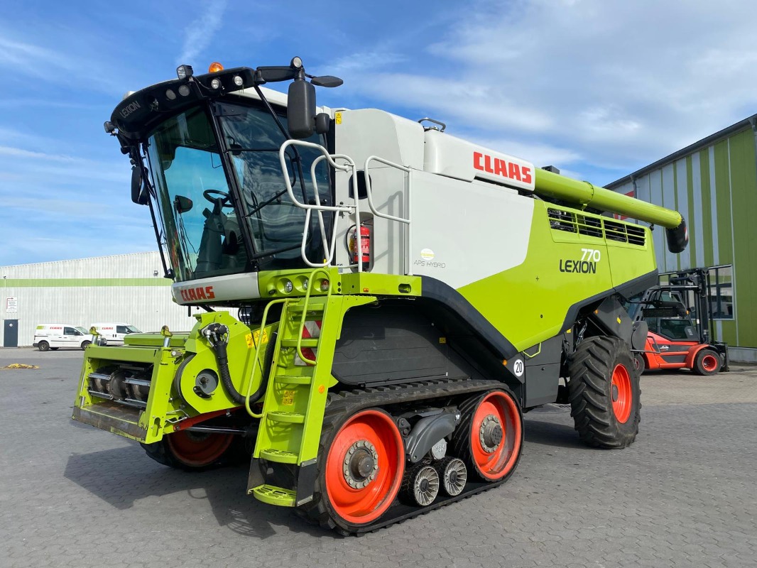 CLAAS Lexion 770 TT + Cemos Automatic + V1230 - Mähdrescher