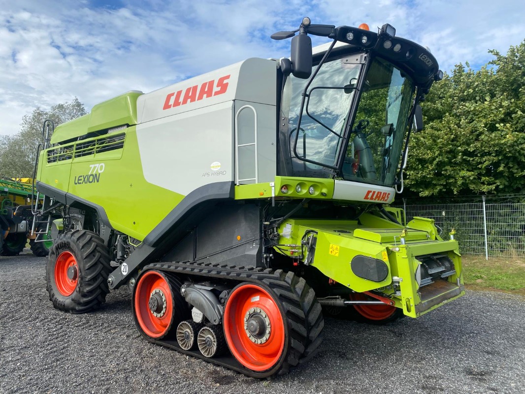 CLAAS Lexion 770 TT + Cemos Automatic + V1230 - Mähdrescher