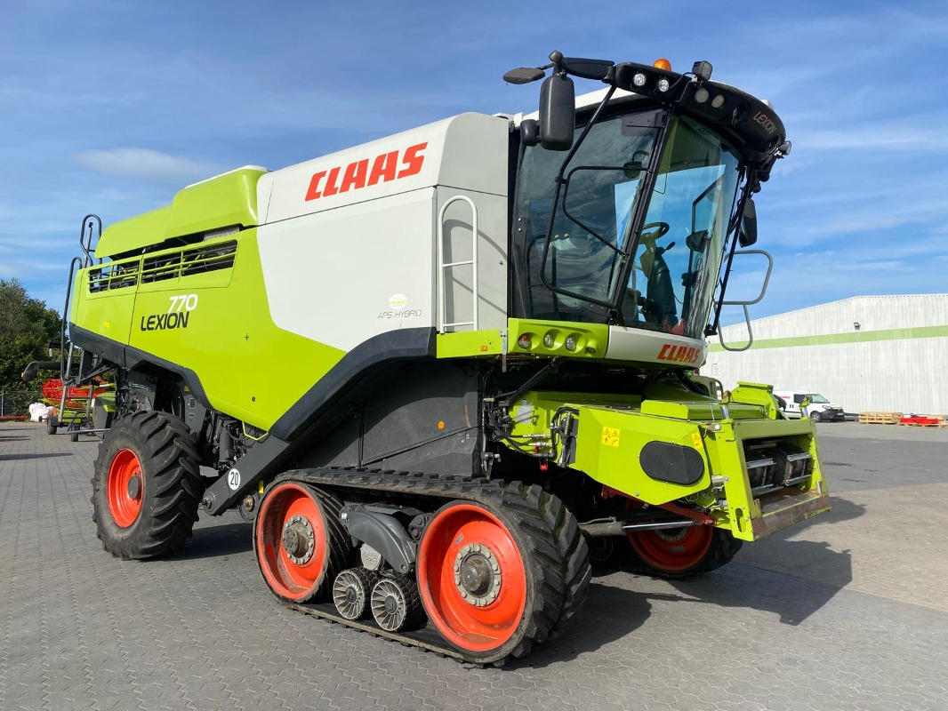 CLAAS Lexion 770 TT + Cemos Automatic + V1230 - Mähdrescher