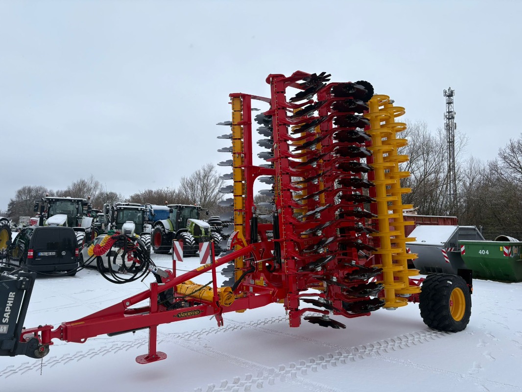 Väderstad Carrier XL 725 - Outils de travail du sol - Herse à disques courts