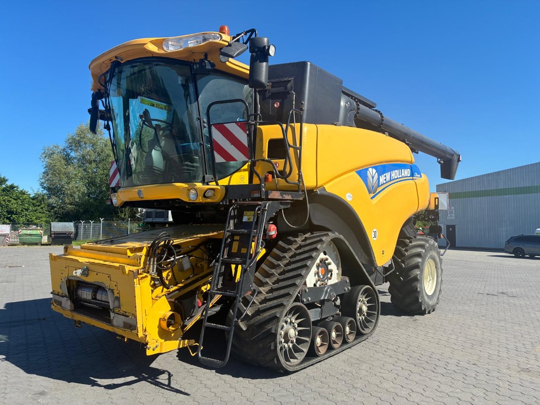 New Holland CR 8080 - Kombajn