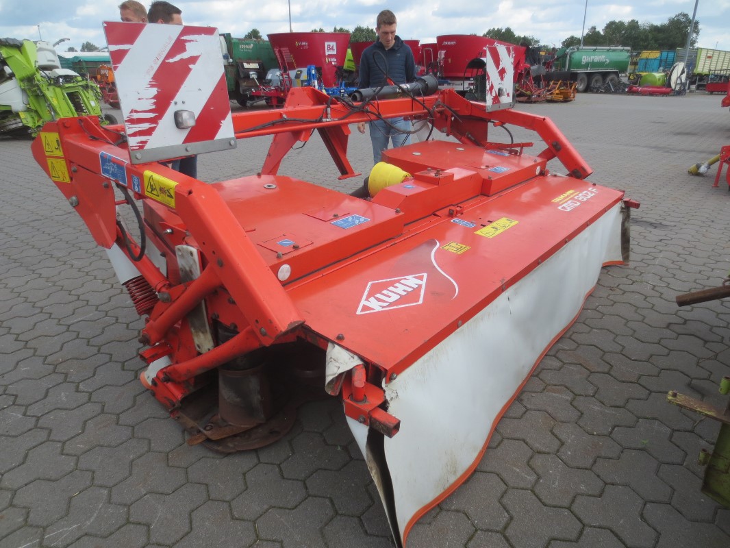 Kuhn GMD 802 F - Grassland and forage harvesting technology - Mill