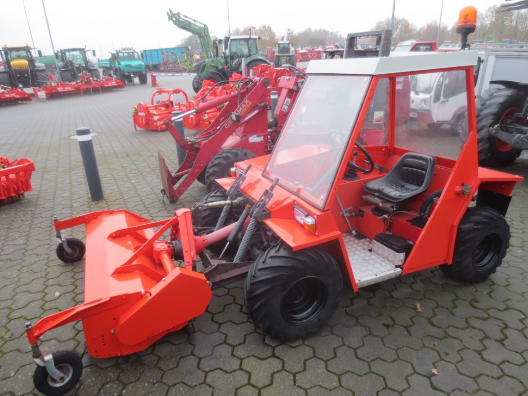 Bucher TM800 - Tractor - Other