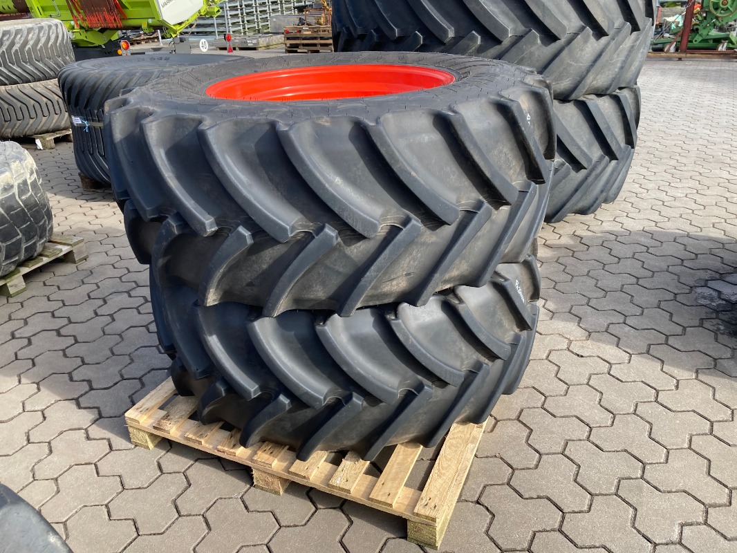 Mitas 2x 540/65R30 - Räder + Reifen + Felgen - Komplettradsatz