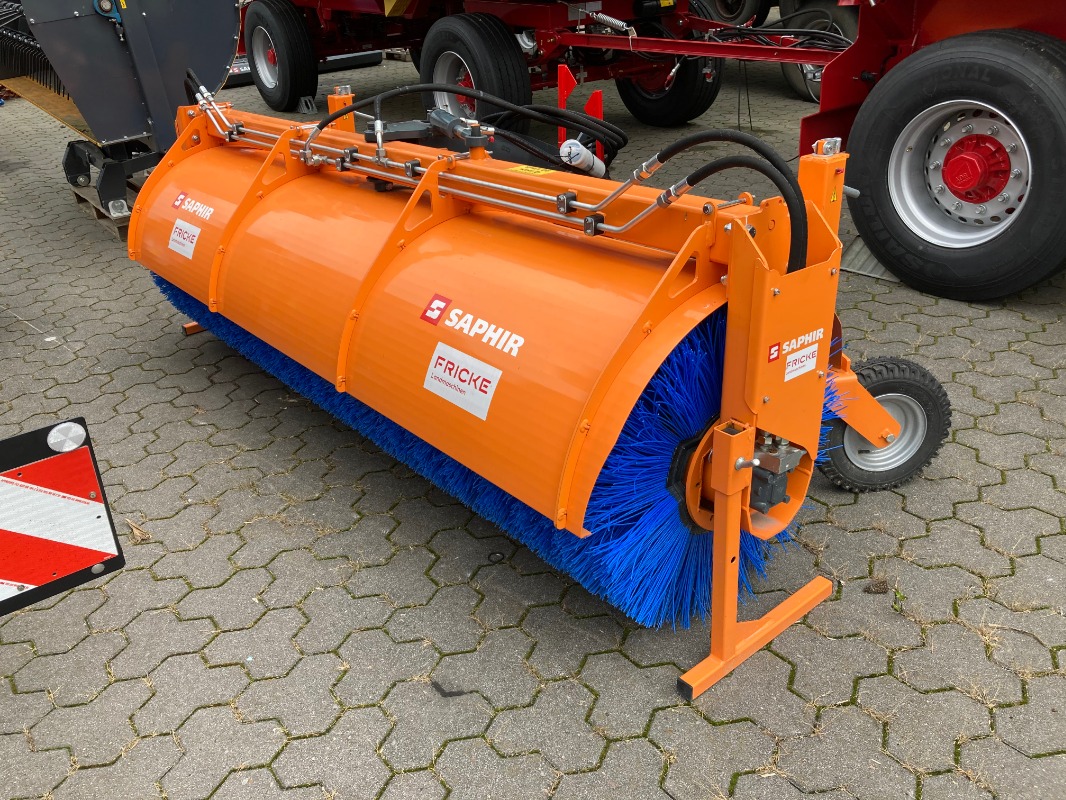 Saphir SKM 28 Kehrmaschine - Garden/communal technology - Add-on sweeper