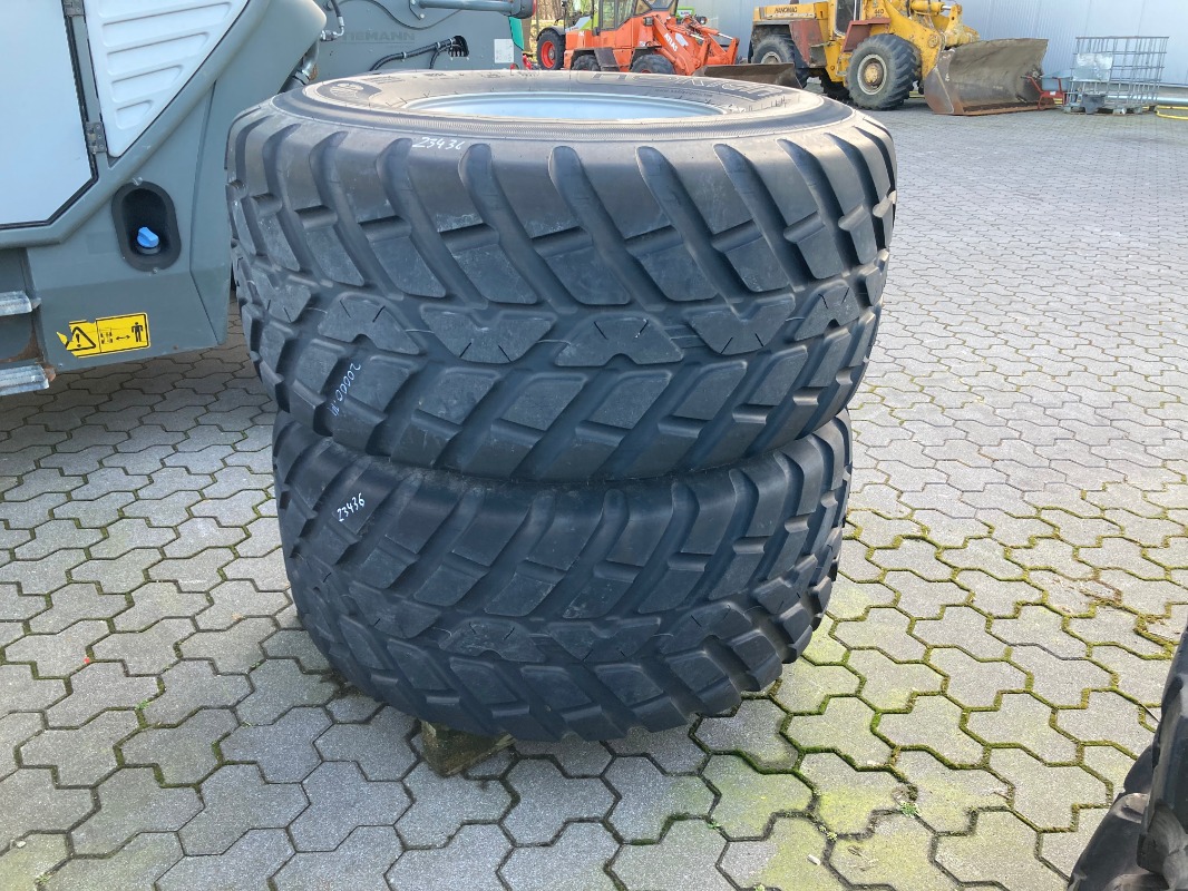 Nokian 4x 620/60 R26.5 Country King - Wheels + Tires + Rims - Complete wheel set