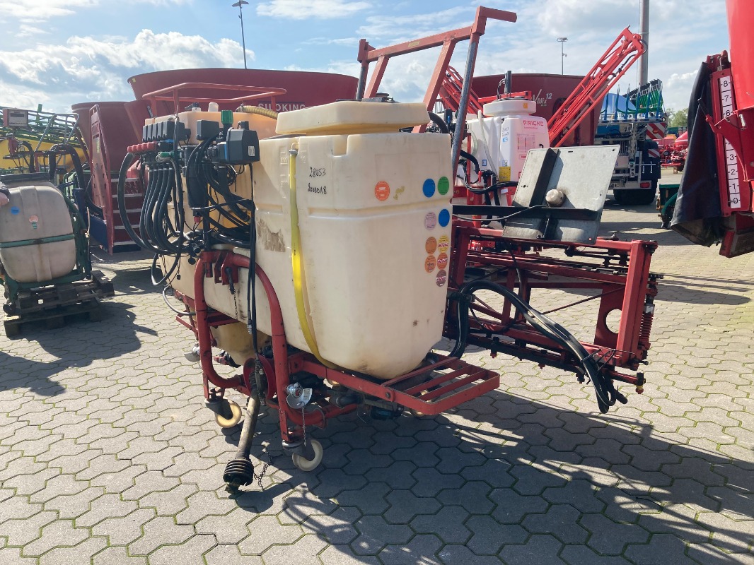 Holder 800 Liter - Fertilización + tecnología de protección de cultivos + mantenimiento - Pulverizador de campo