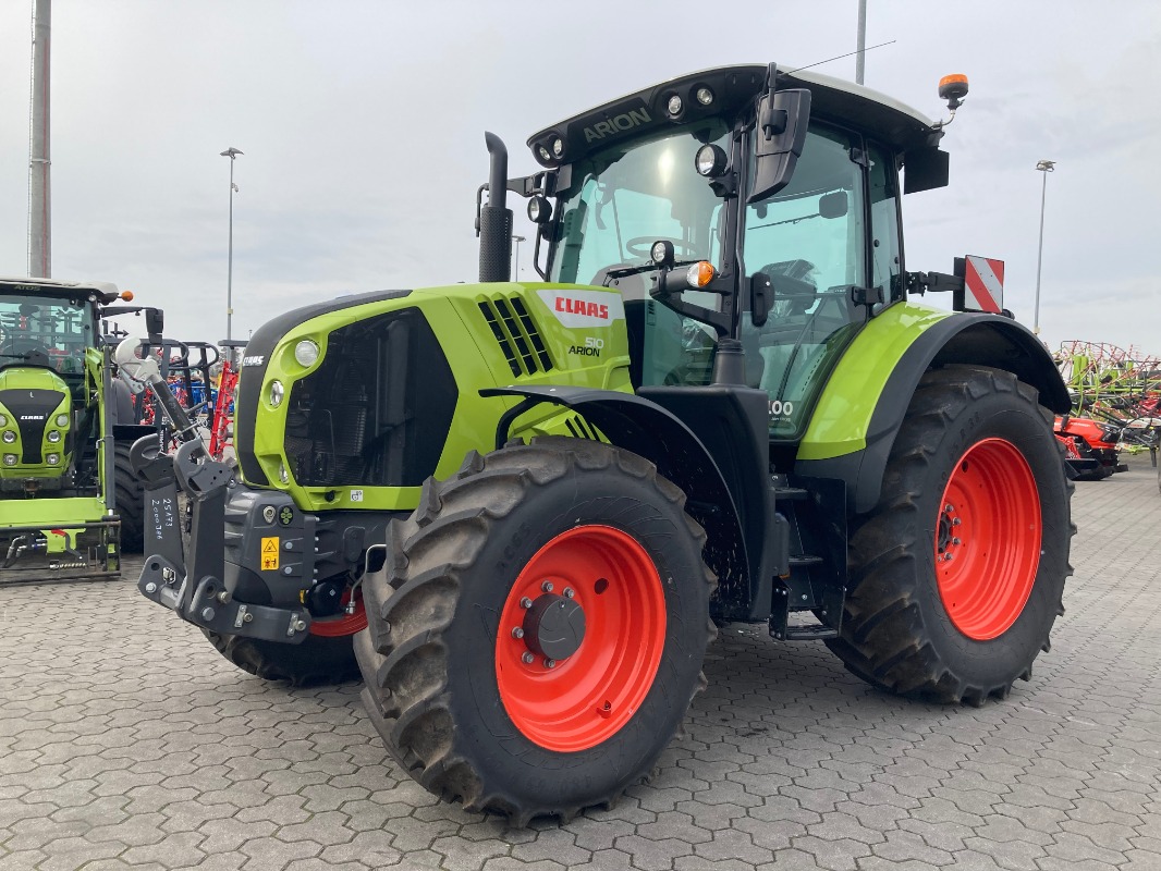 CLAAS Arion 510 CIS - Traktor