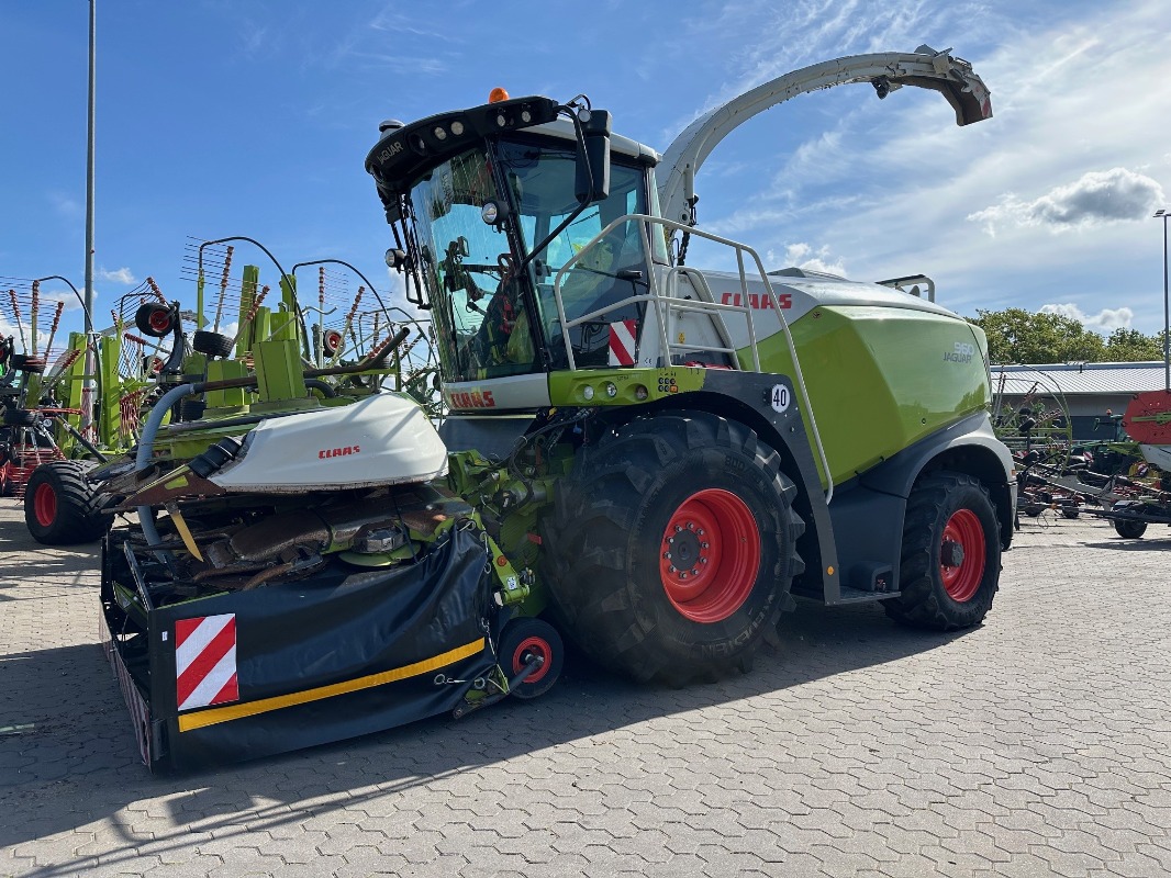 CLAAS Jaguar 960 Allrad - Forage Harvester