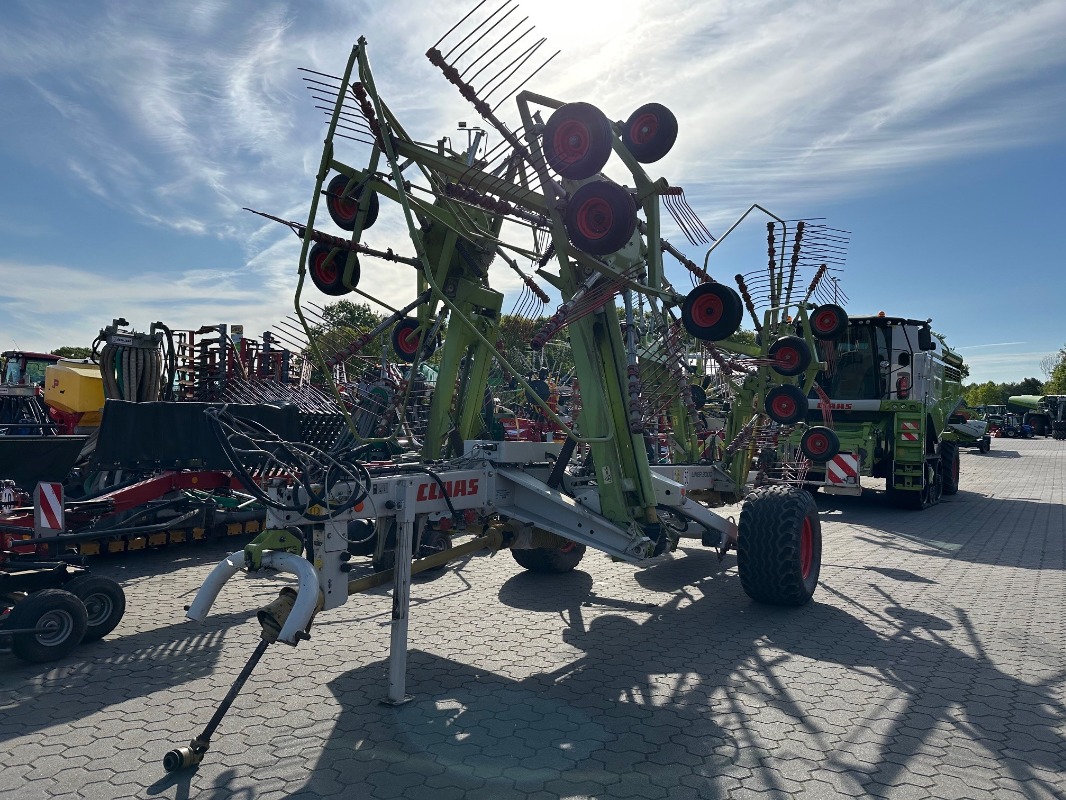 CLAAS Liner 3000 - Grünlandtechnik + Futtererntetechnik - Schwader