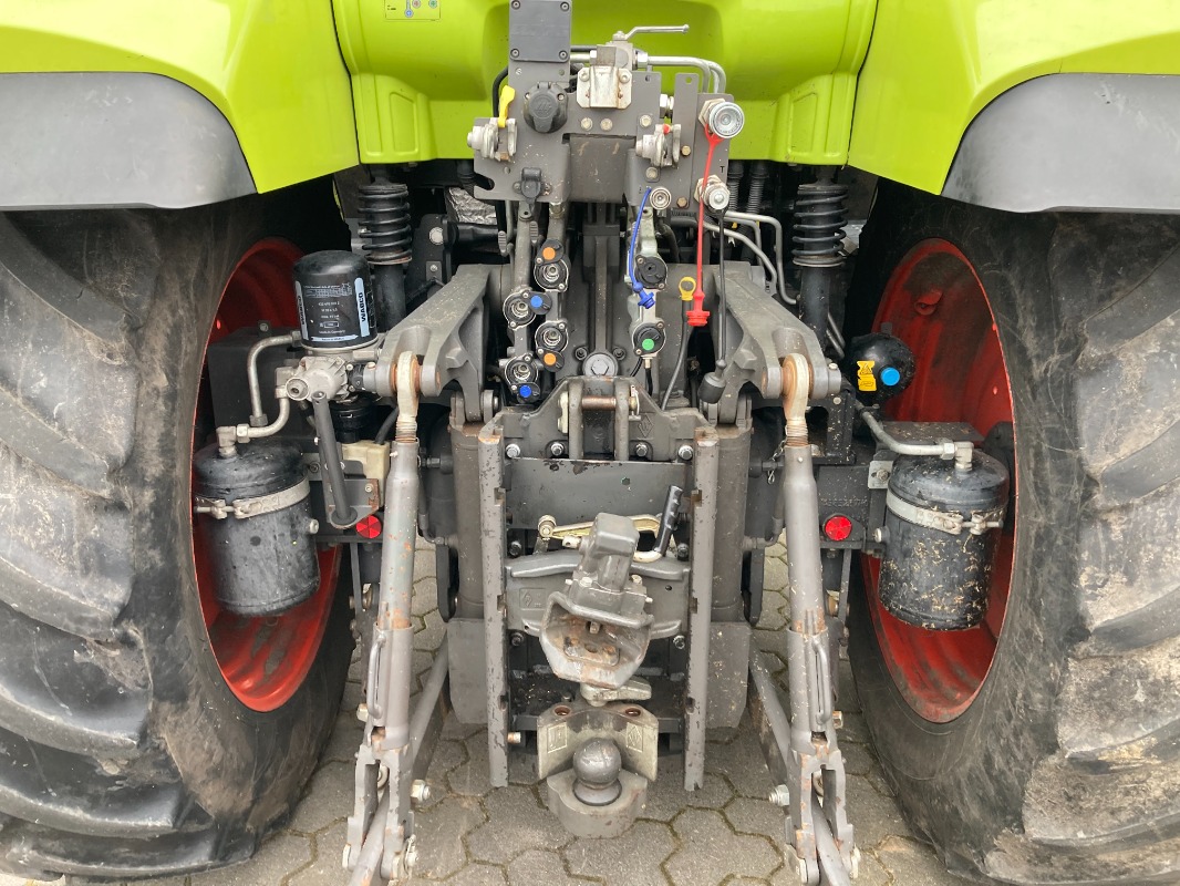 CLAAS Arion 510 CIS Hexashift - Tracteur