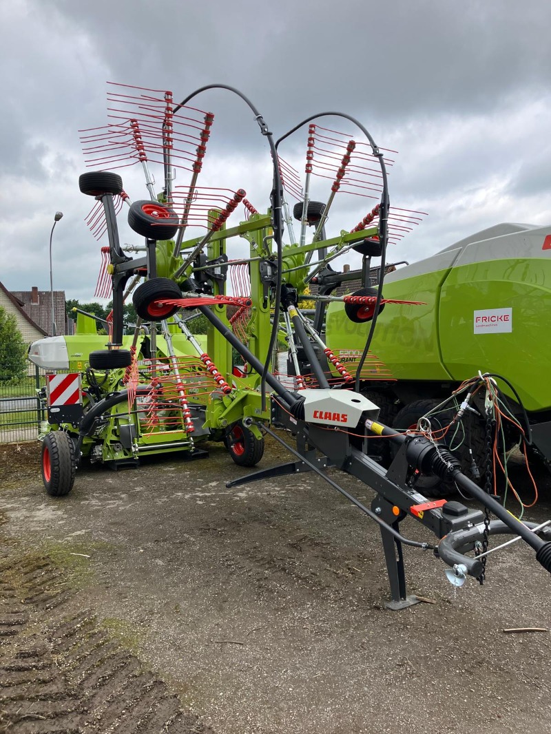 CLAAS Liner 2700 Trend - Grünlandtechnik + Futtererntetechnik - Schwader