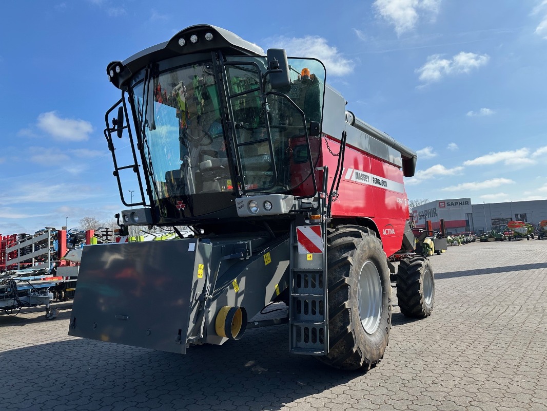Massey Ferguson 7344 Activa  Nur 18 Trommelstunden - Mähdrescher