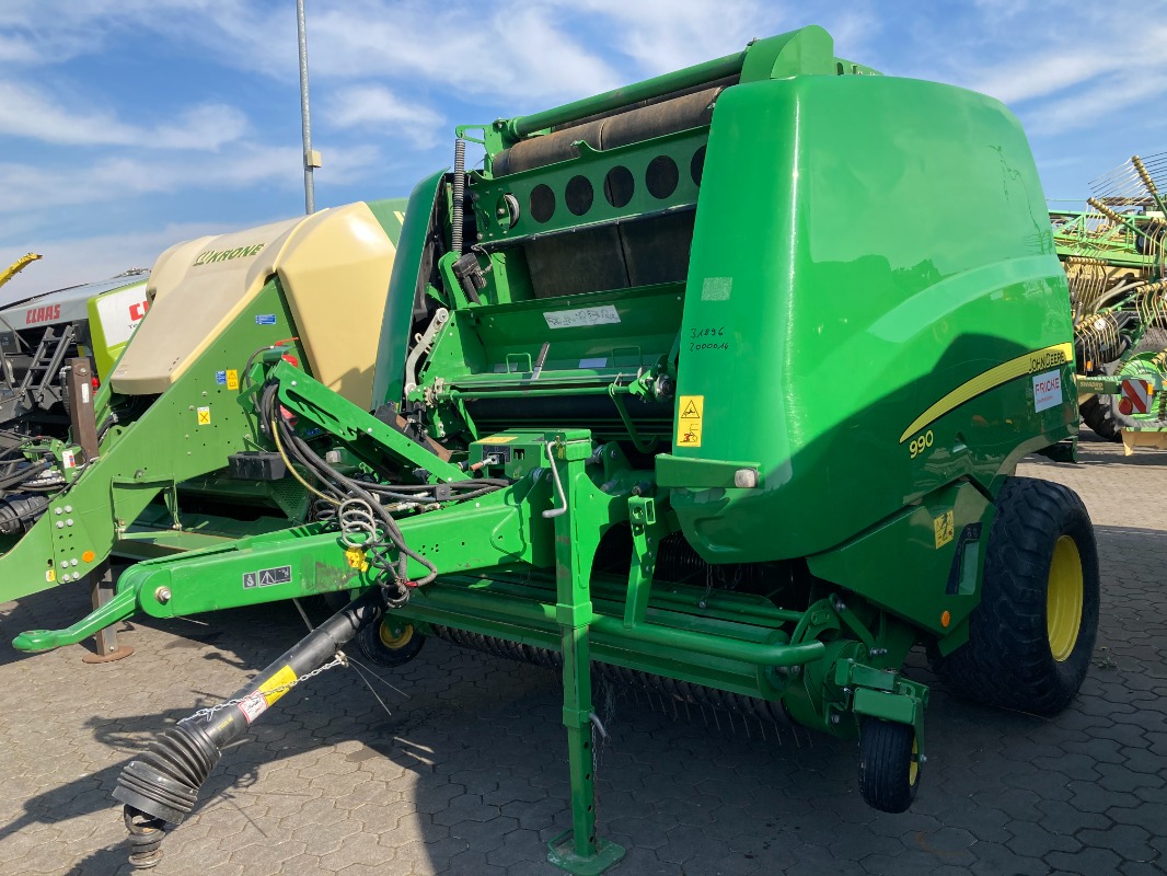 John Deere 990 - Press - Round baler
