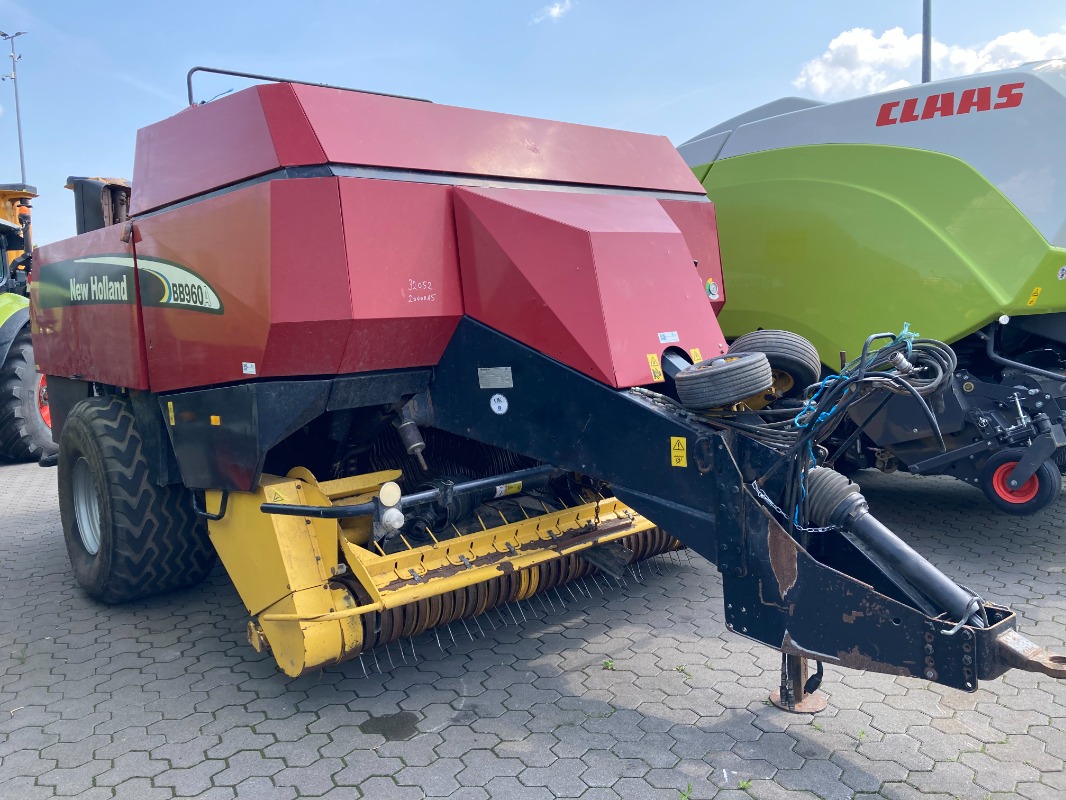 New Holland BB 960 R - Presse - Großpackenpresse