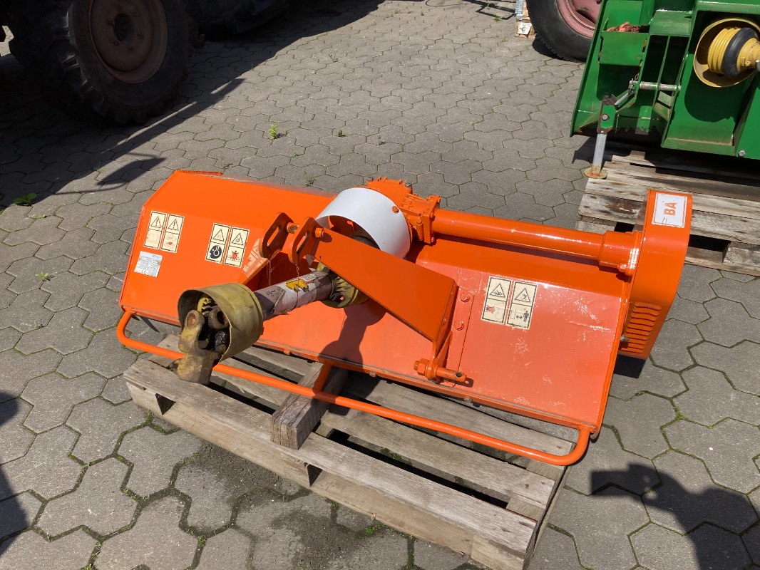 Maschio Trincia 135 BA - Bodenbearbeitungsgerät - Mulchgerät + Häckselgerät