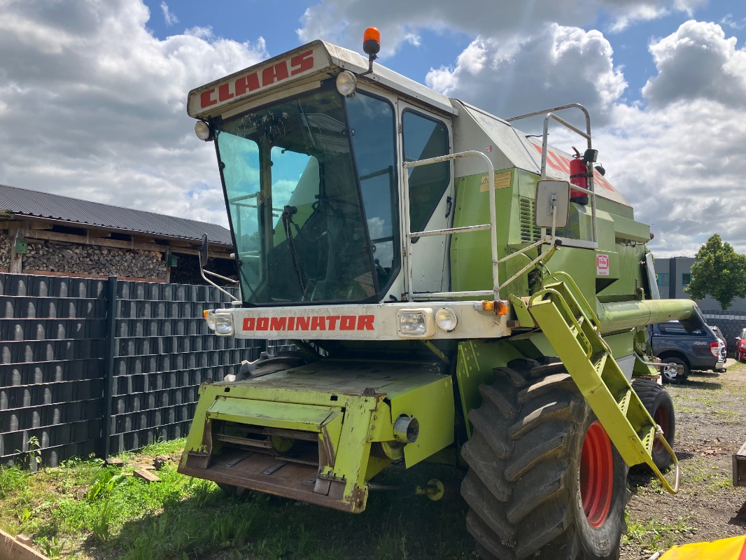 CLAAS Dominator 98S - Combinez