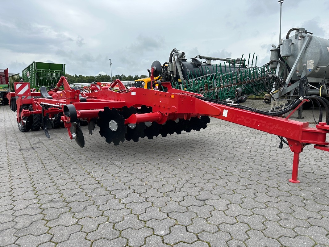 Horsch Tiger 3 MT - Bodenbearbeitungsgerät - Grubber
