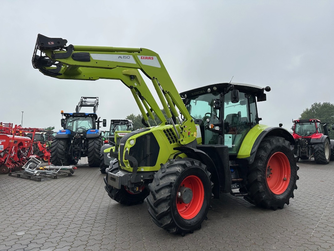 CLAAS Arion 660 Cmatic Cis+ - Traktor