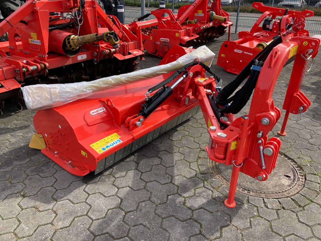 Maschio Giraffa XL 160 SE - Bodenbearbeitungsgerät - Mulchgerät + Häckselgerät
