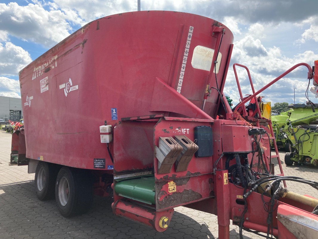Trioliet Solomix 2-2400L - Fütterungstechnik - Futtermischwagen
