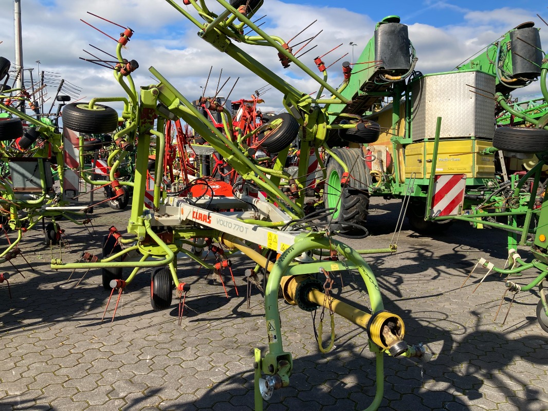 CLAAS Volto 770 T - Grassland technology + Forage harvesting technology - Rotary haymaker