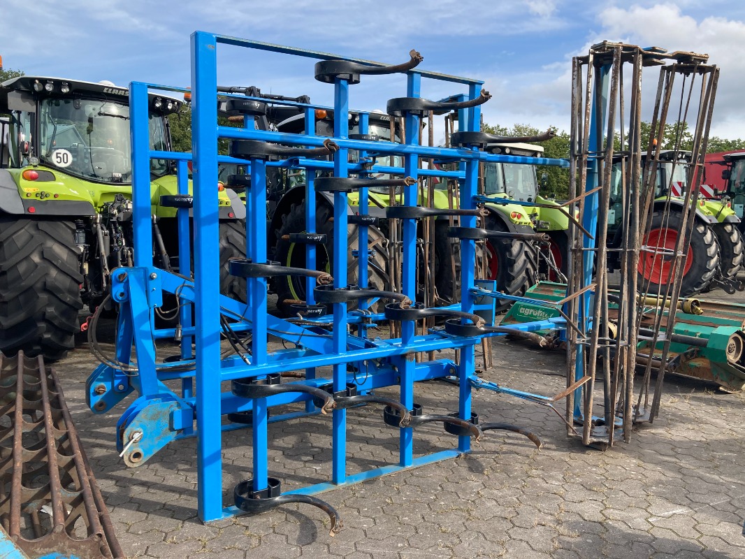 Bremer 5,00 mtr - Bodenbearbeitungsgerät - Grubber