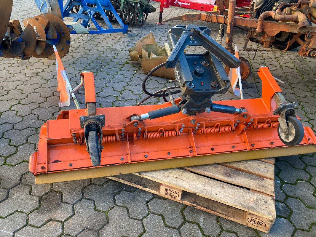 Tuchel SK K 200 - Garden technology + municipal technology - Snow plow sign