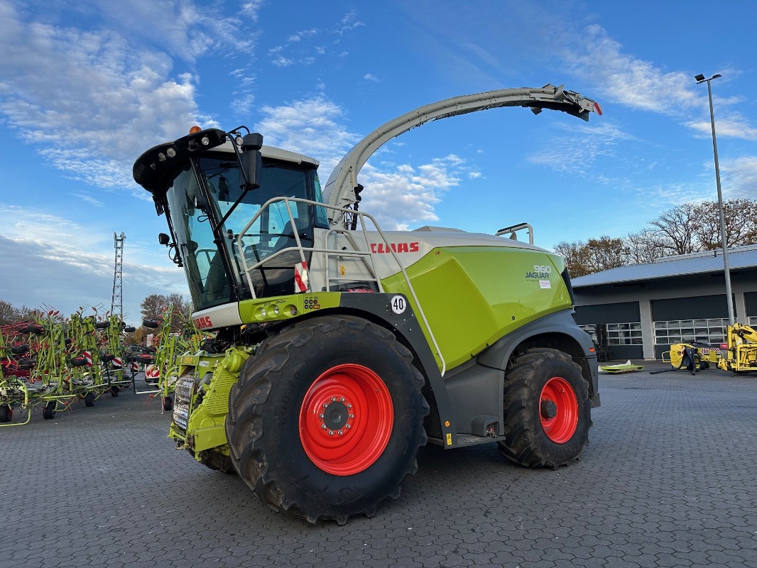 CLAAS Jaguar 960 Allrad - Récolteuse Hacheuse