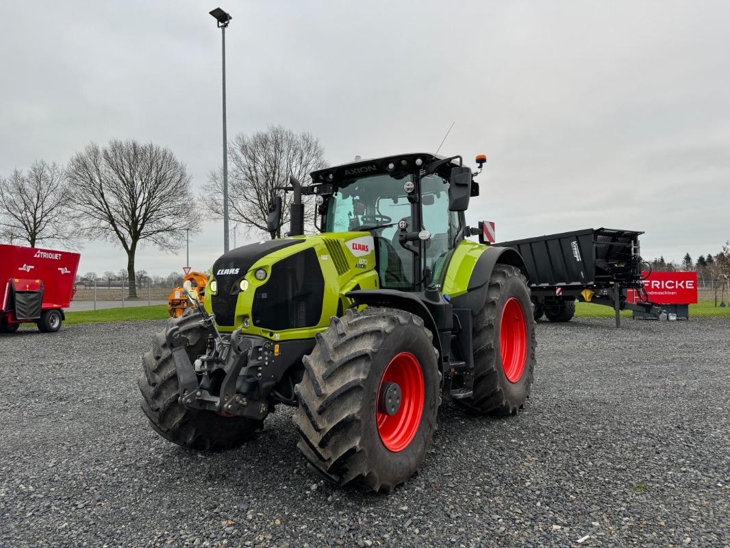 CLAAS Axion 870 Cmatic Cebis - Tractor