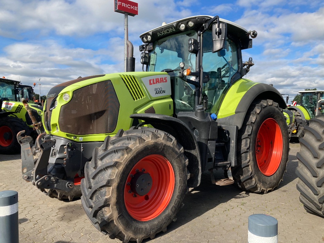CLAAS Axion 800 HEXASHIFT CIS+ - Traktor