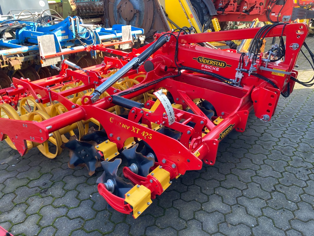 Väderstad Carrier XT 425 - Bodenbearbeitungsgerät - Grubber