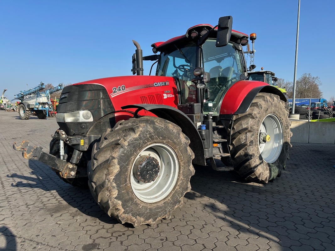 Case Puma 240 CVX Drive - Traktor