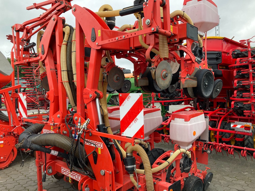 Maschio Manta 8-reihig - Aussaattechnik - Einzelkornsägerät